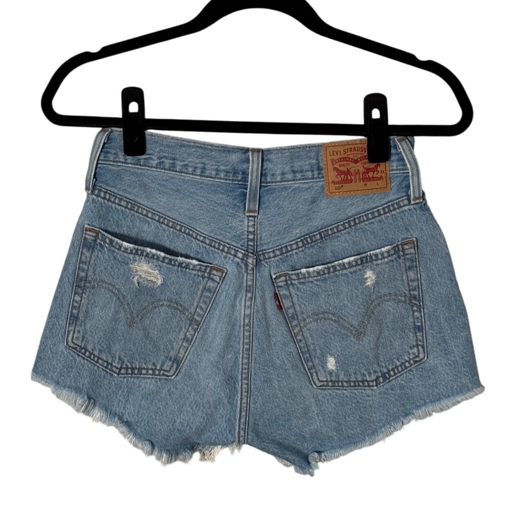 Levi's 501 Original High Rise Distressed Denim Shorts Medium Wash Size 25 - Picture 4 of 10